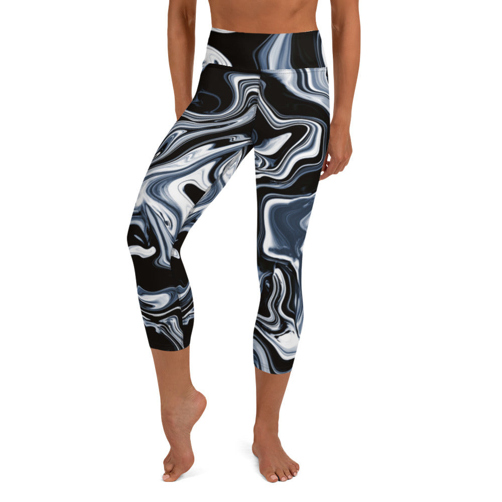 Everyday Liquid Metal Yoga Capri Leggings
