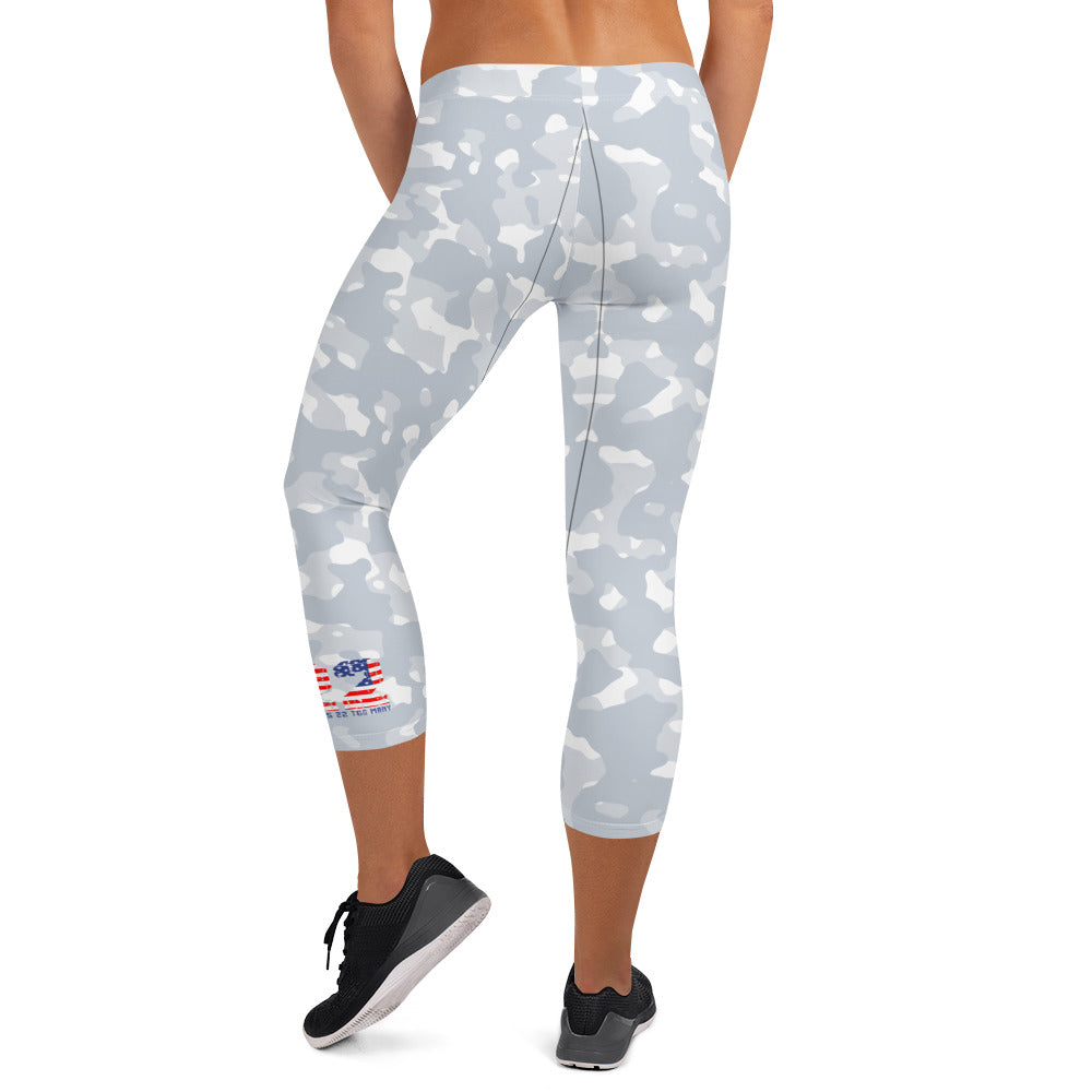 Special Edition - 22 A Day Mid-Rise Capri Leggings