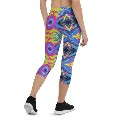 Everyday Hydro Mid-Rise Capri Leggings