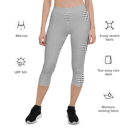 Everyday Optical Illusion Mid-Rise Capri Leggings