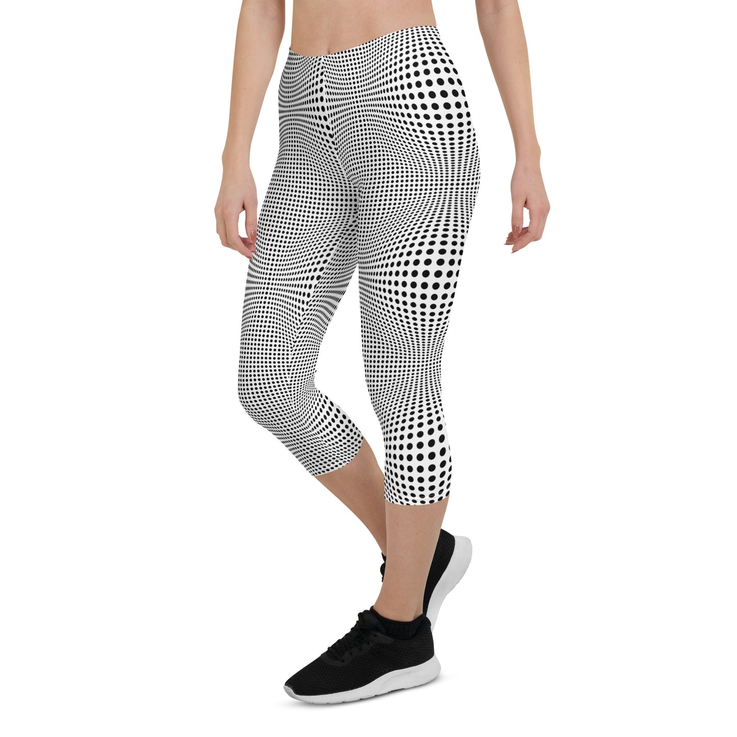 Everyday Optical Illusion Mid-Rise Capri Leggings