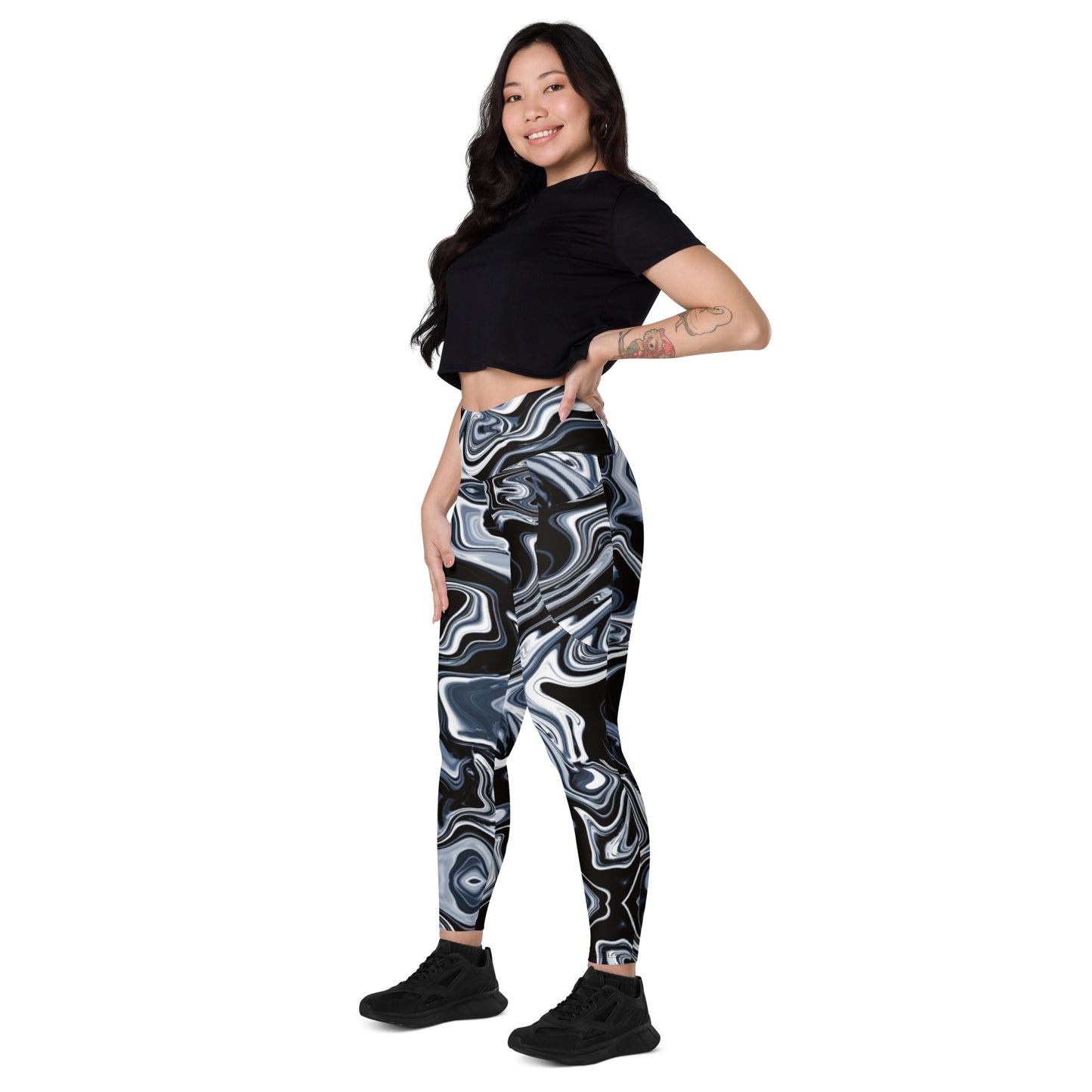 Everyday Liquid Metal Leggings with Pockets