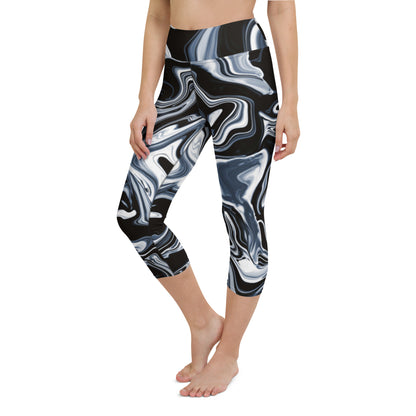 Everyday Liquid Metal Yoga Capri Leggings